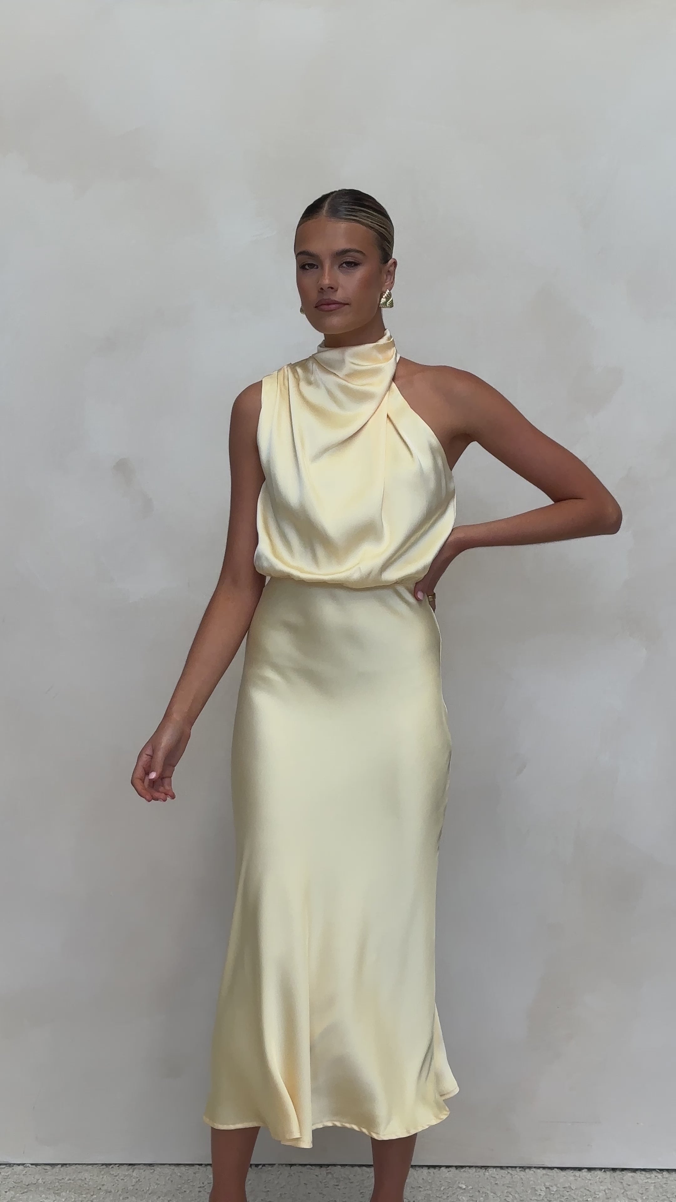 Load video: Esther Maxi Dress - Yellow - Billy J