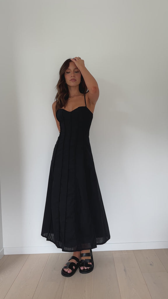 Ilenna Midi Dress - Black - Billy J