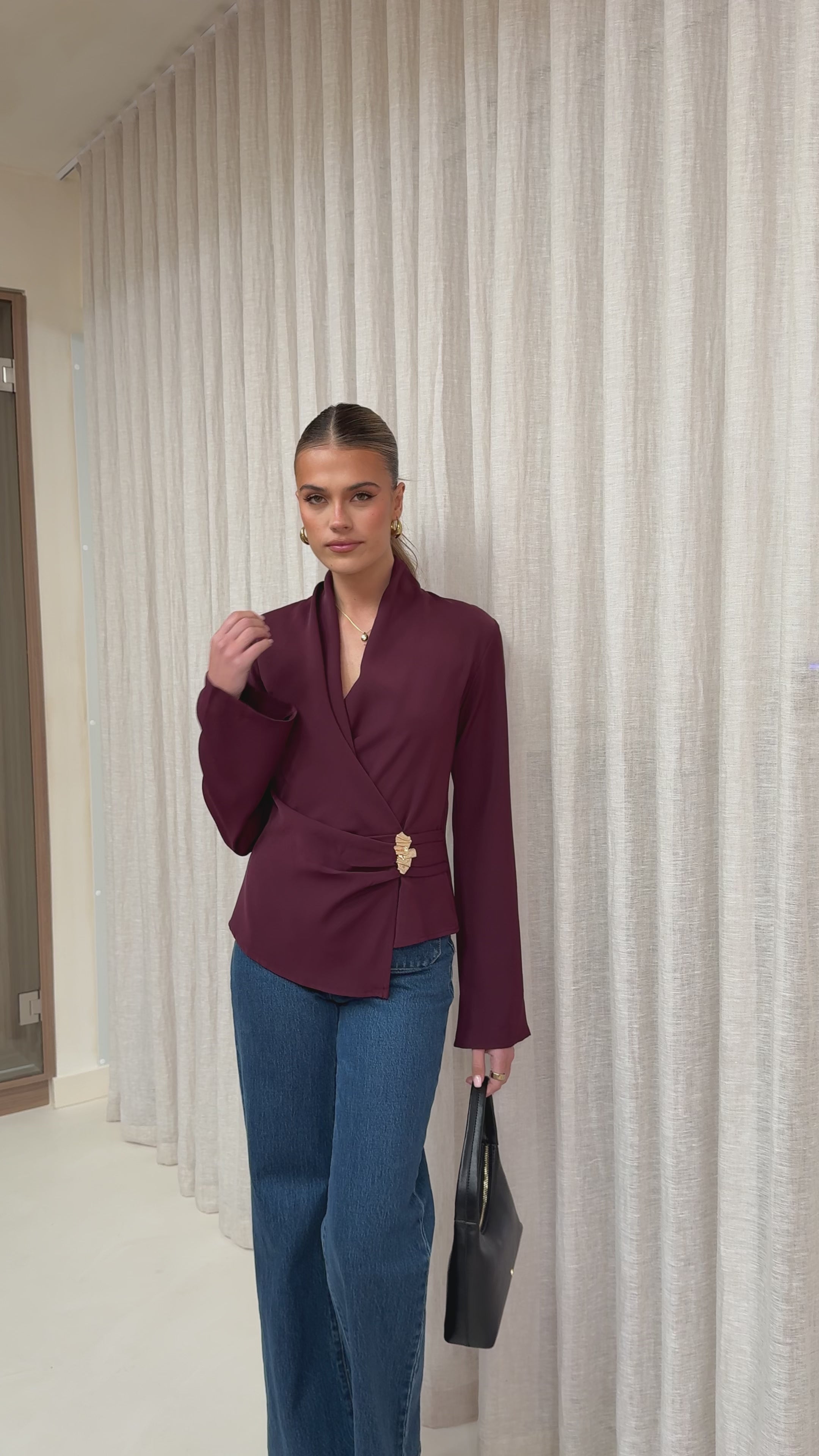 Load video: Lani Open Front Top - Burgundy - Billy J