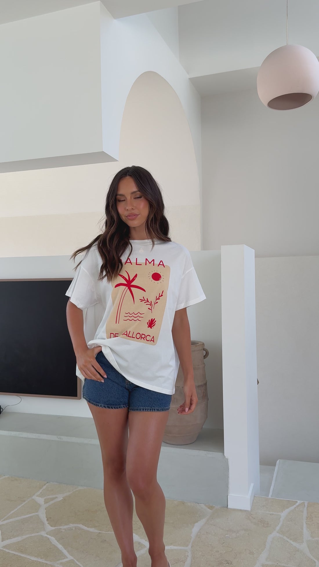 Palma De Mallorca Tee - White - Billy J