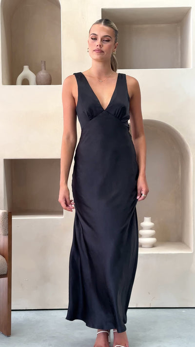 Load and play video in Gallery viewer, Sofia Maxi Dress - Black - Billy J
