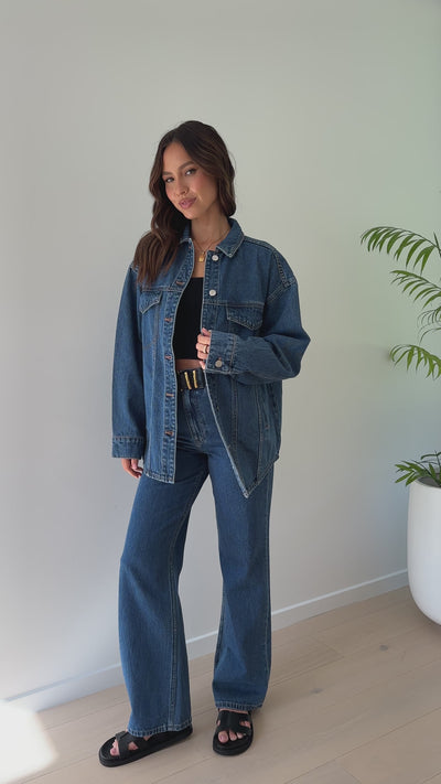 Load and play video in Gallery viewer, Organic Denim Jacket - Vintage Blue - Billy J
