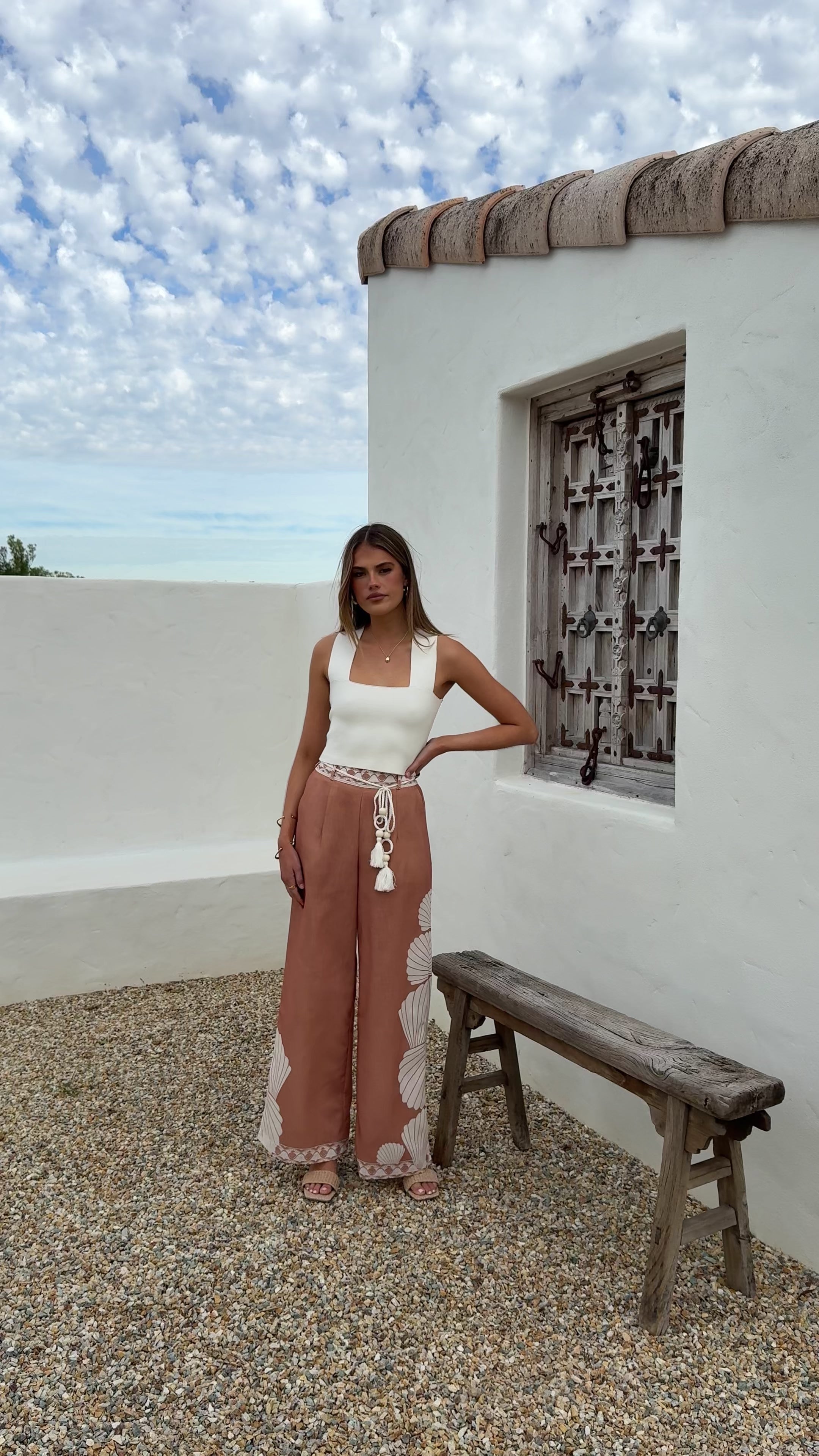 Load video: Tessa Wide Leg Pants - Siena - Billy J