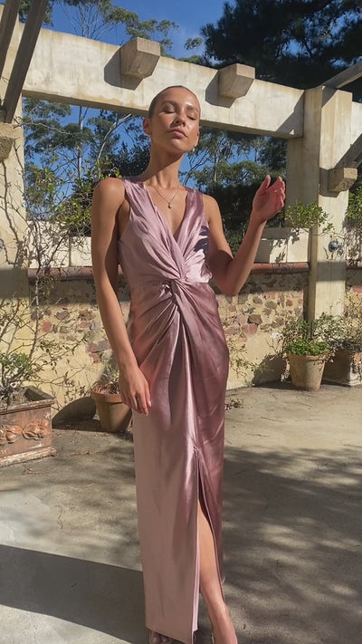 Load and play video in Gallery viewer, Lucia Maxi Dress - Dusty Pink - Billy J
