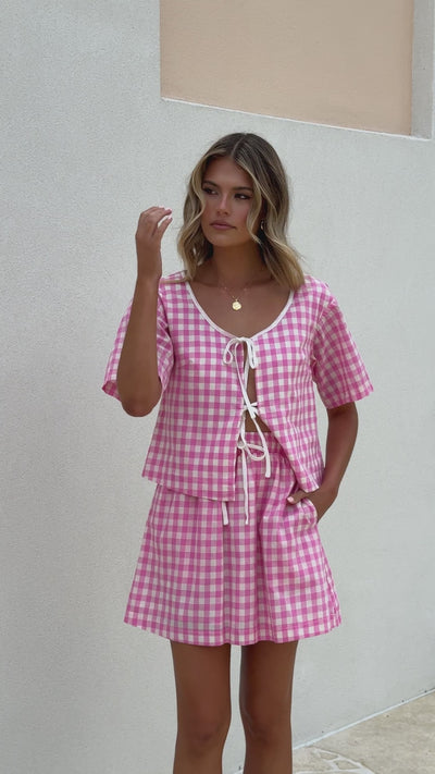 Load and play video in Gallery viewer, Madison Top - Pink/White Gingham - Billy J
