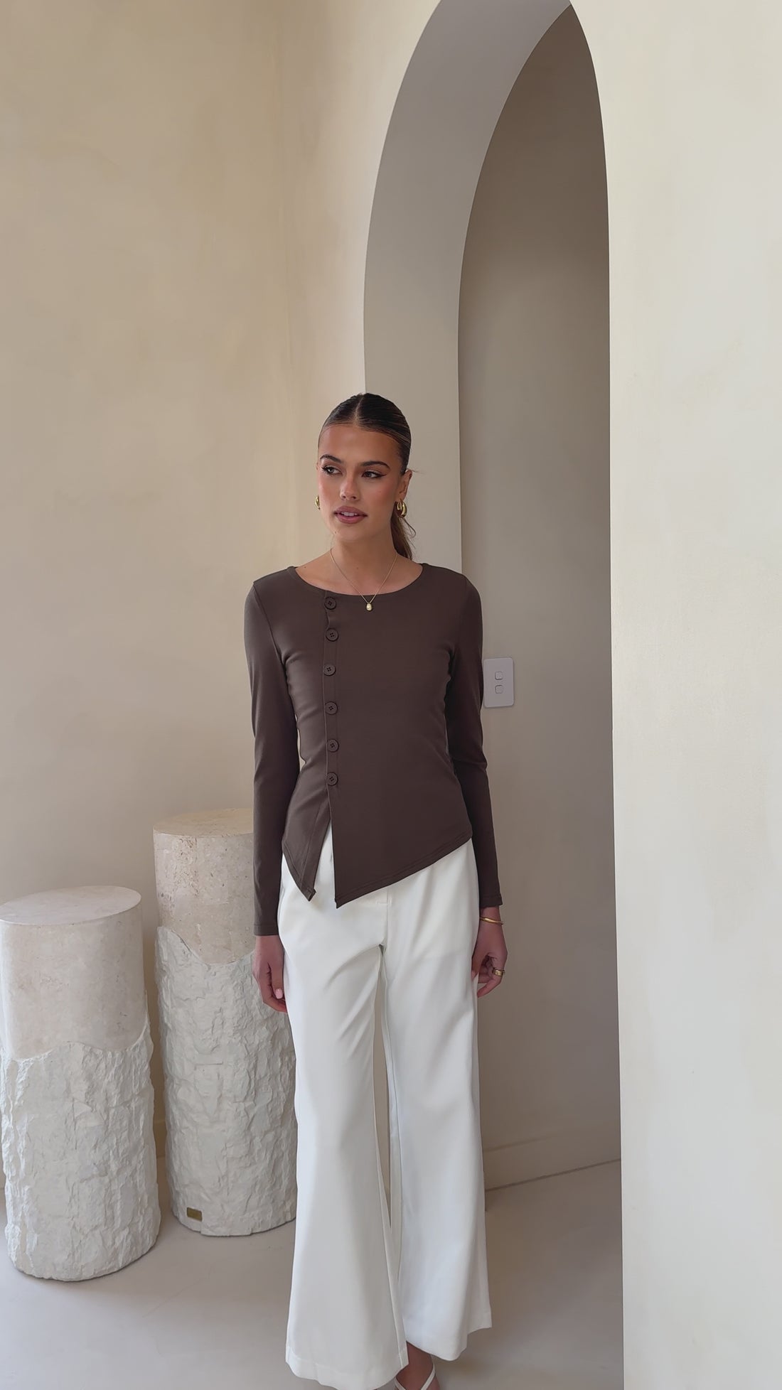 Addison Long Sleeve Top - Brown - Billy J