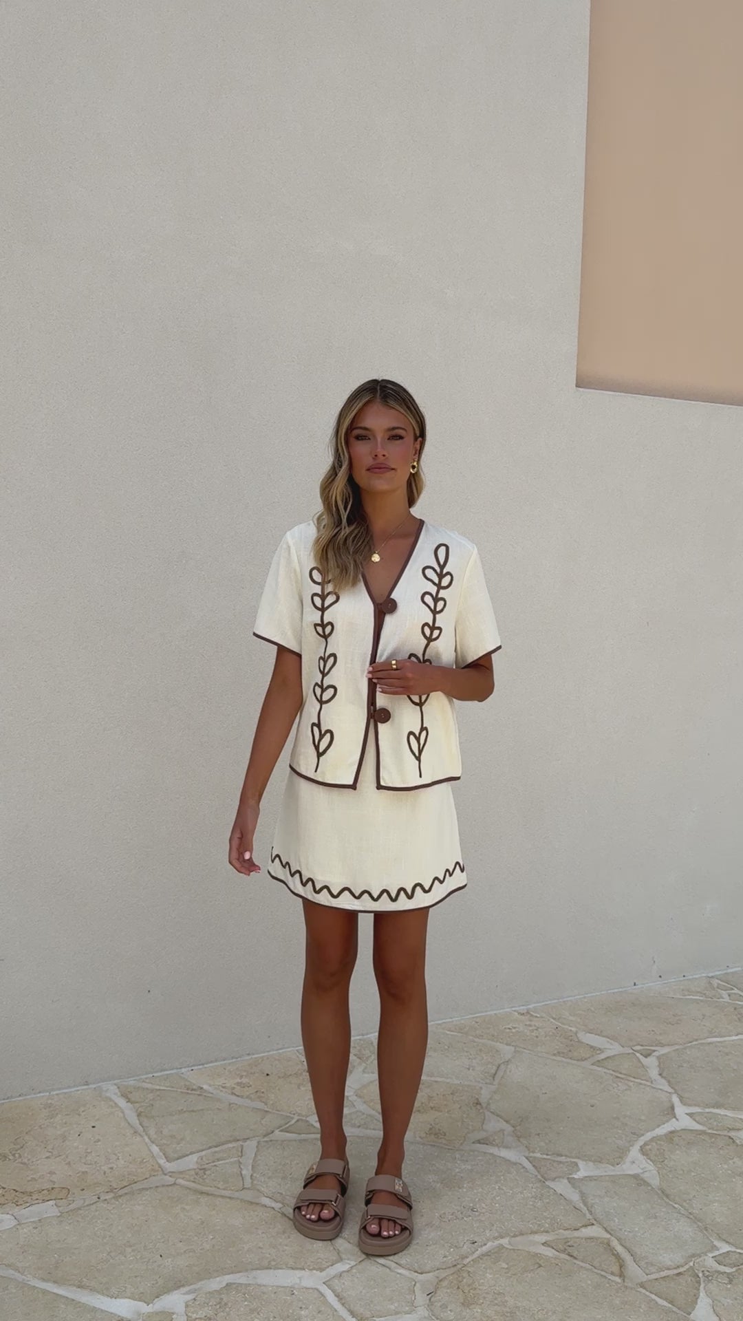 Load video: Easton Mini Skirt - Cream - Billy J