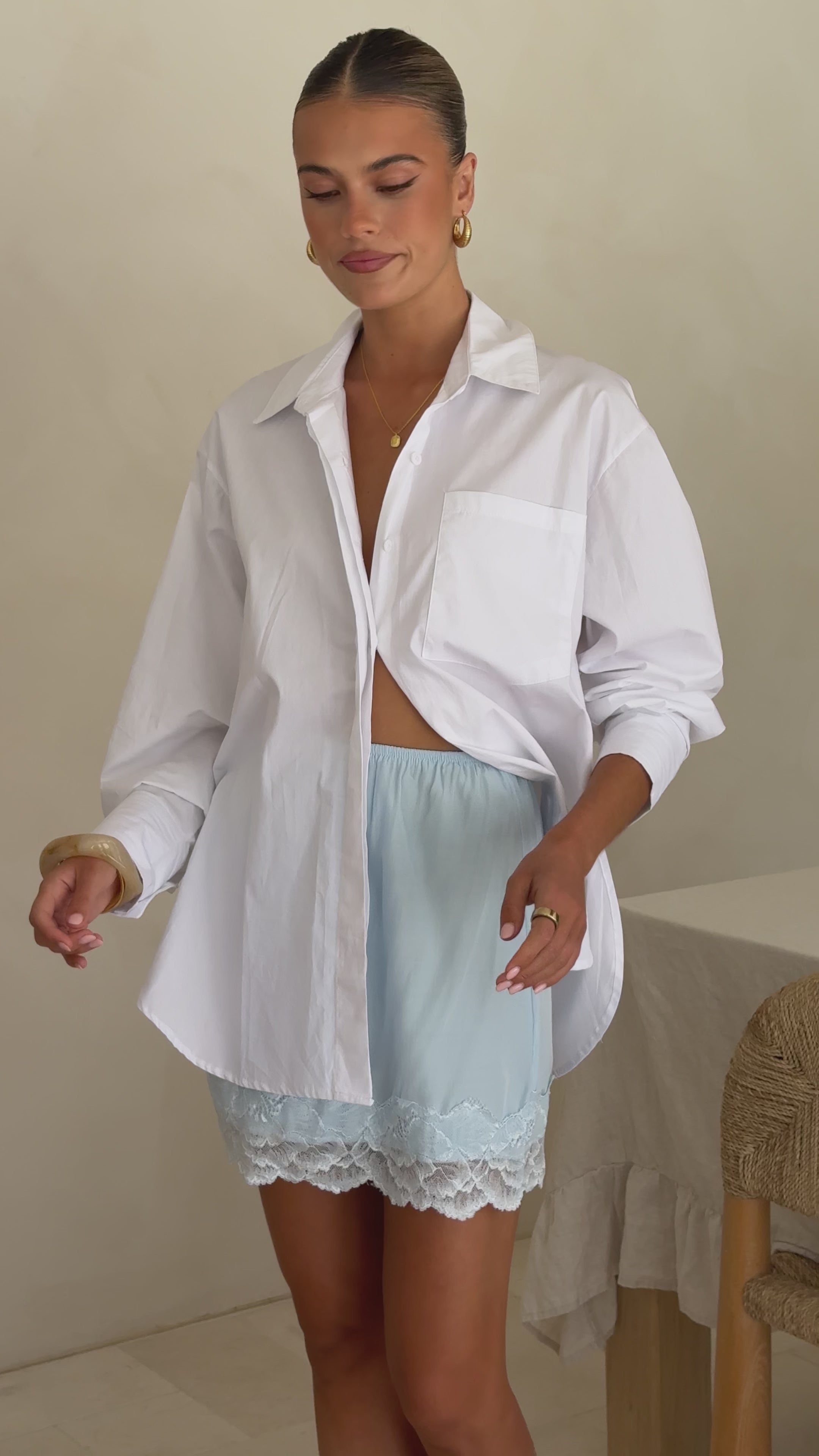 Load video: Davonne Lace Mini Skirt - Baby Blue - Billy J