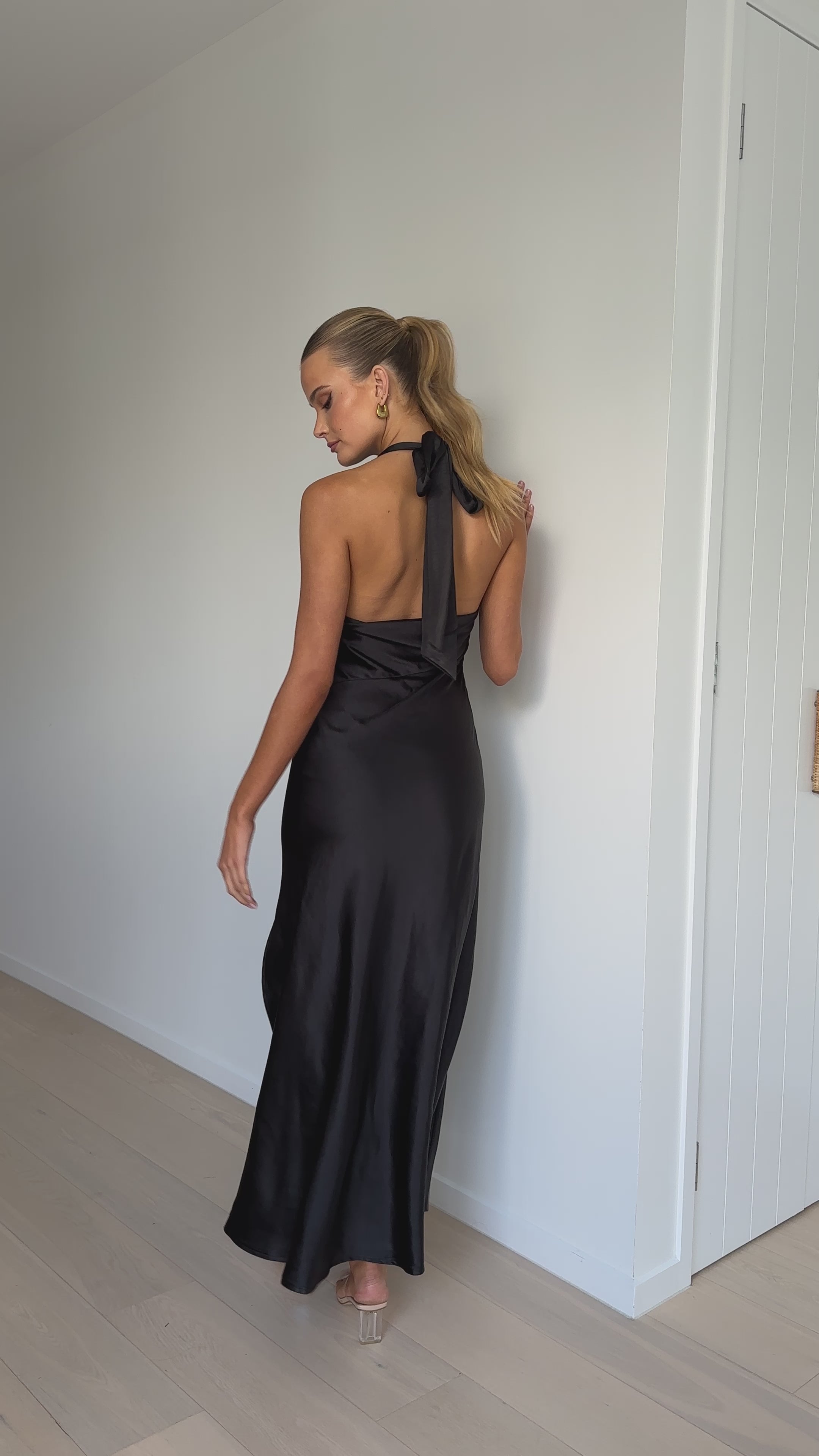 Sian Maxi Dress - Black - Billy J