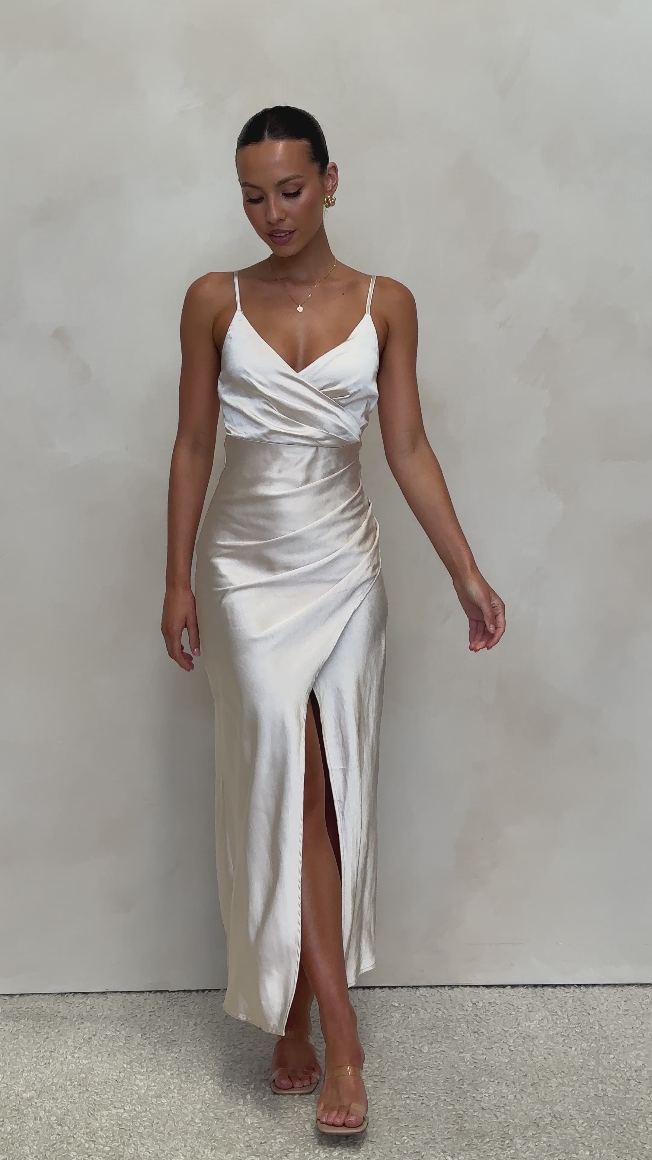 Load video: Elsa Midi Dress - Champagne