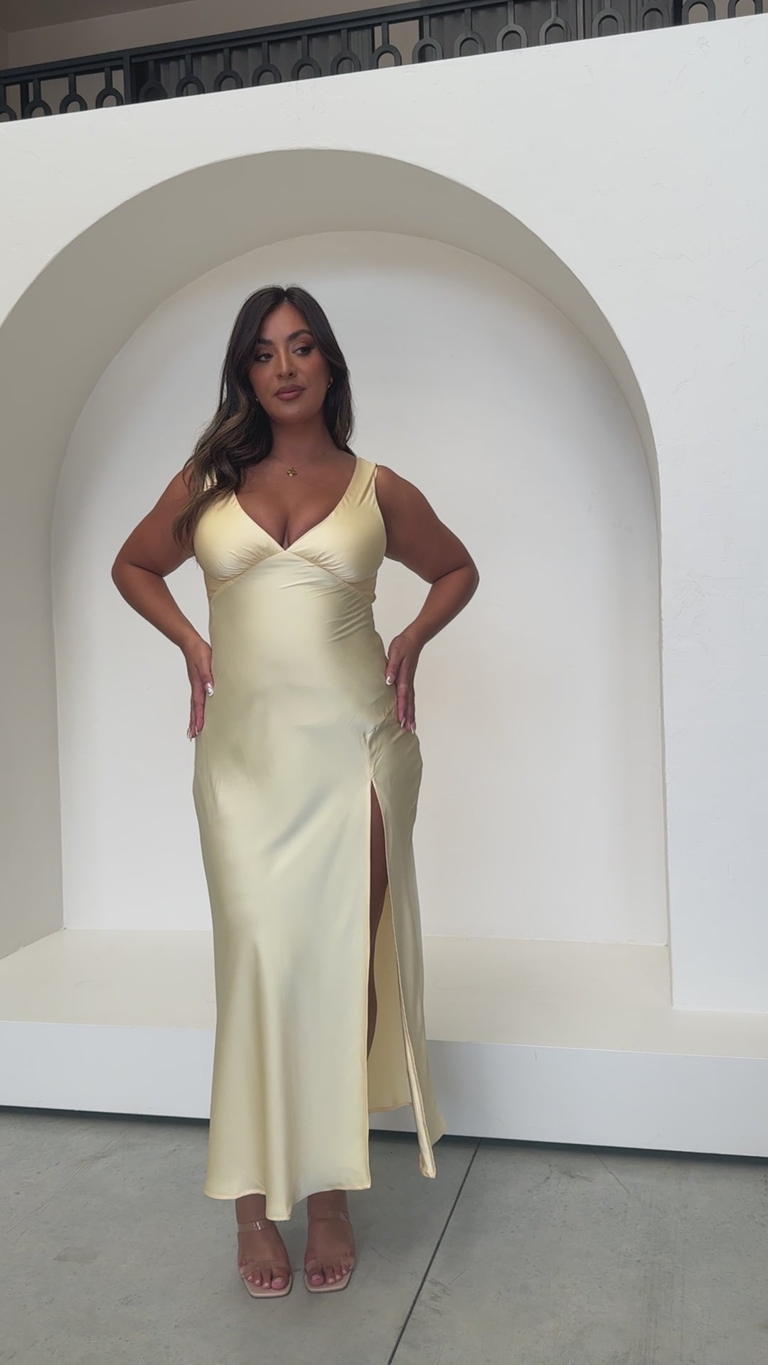 Load video: Taylor Maxi Dress - Yellow - Billy J