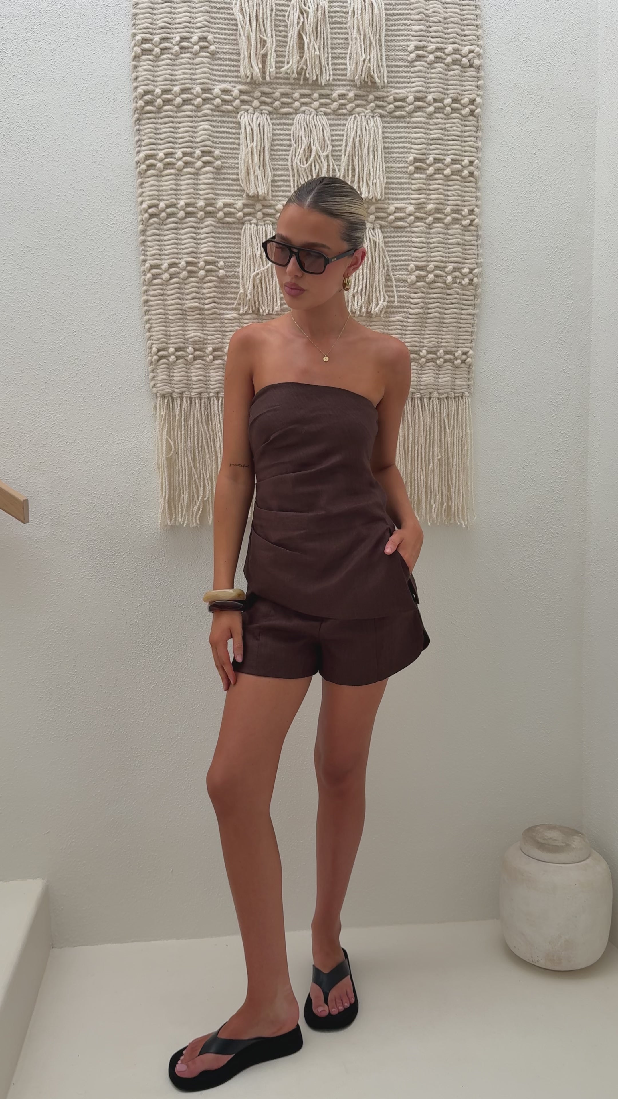 Load video: Lucy Shorts - Chocolate - Billy J