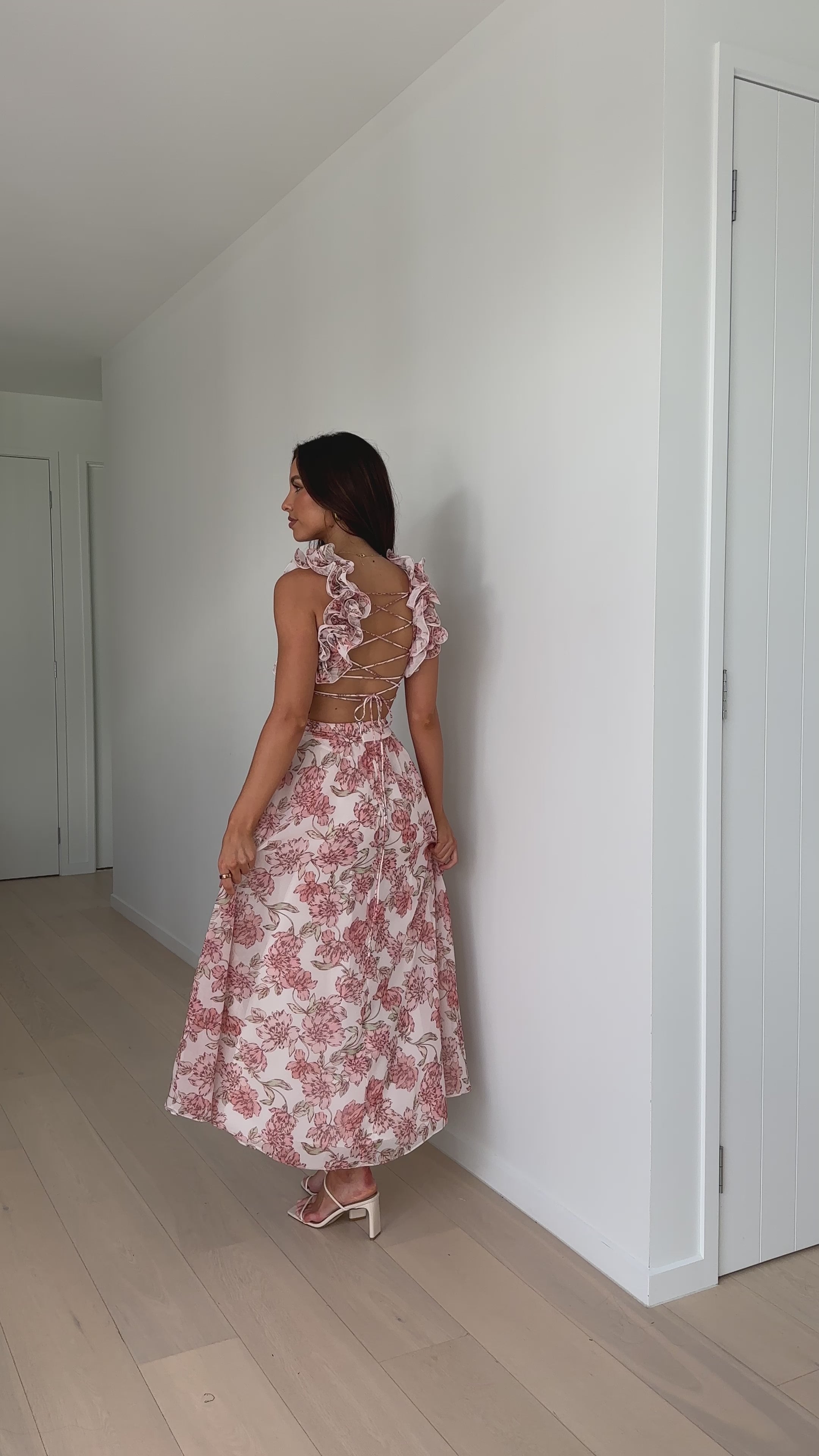 Galilhai Maxi Dress - Peach Floral - Billy J