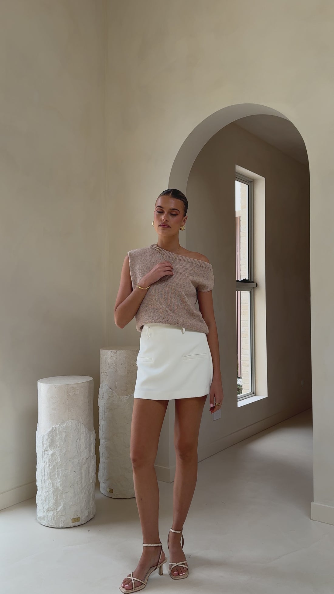 Robin Off Shoulder Top - Mocha - Billy J