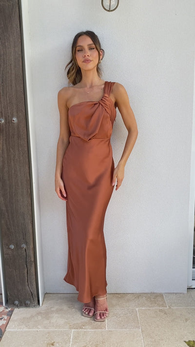 Load and play video in Gallery viewer, Greta Maxi Dress - Copper - Billy J
