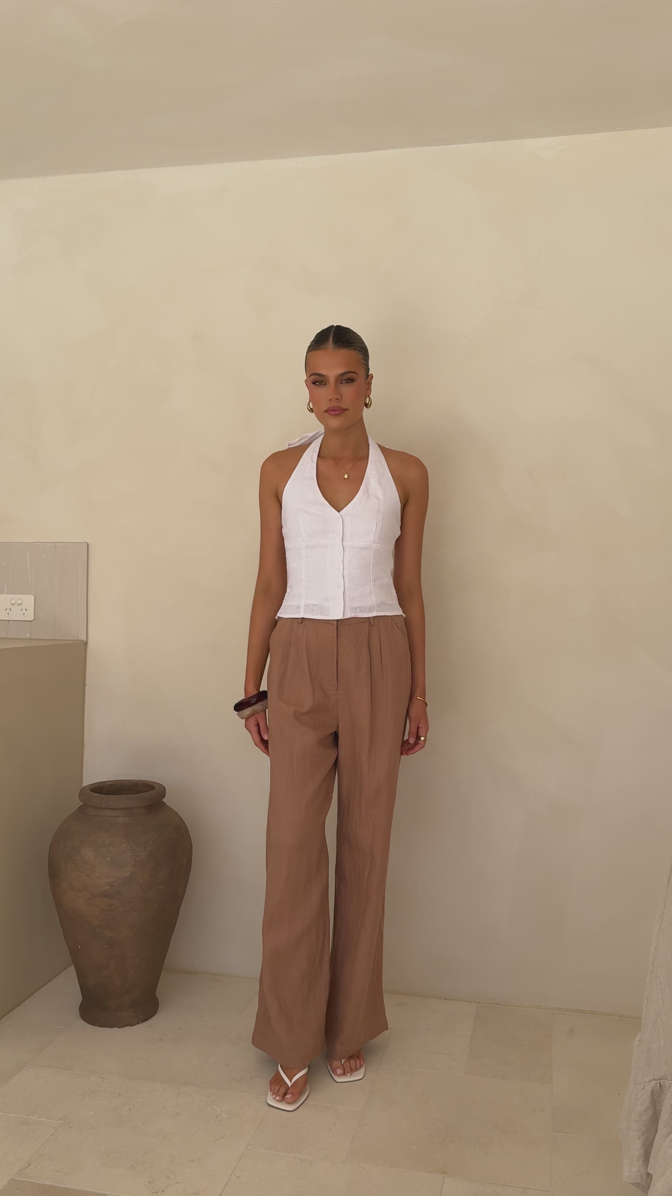 Load video: Tillie Pants - Latte - Billy J