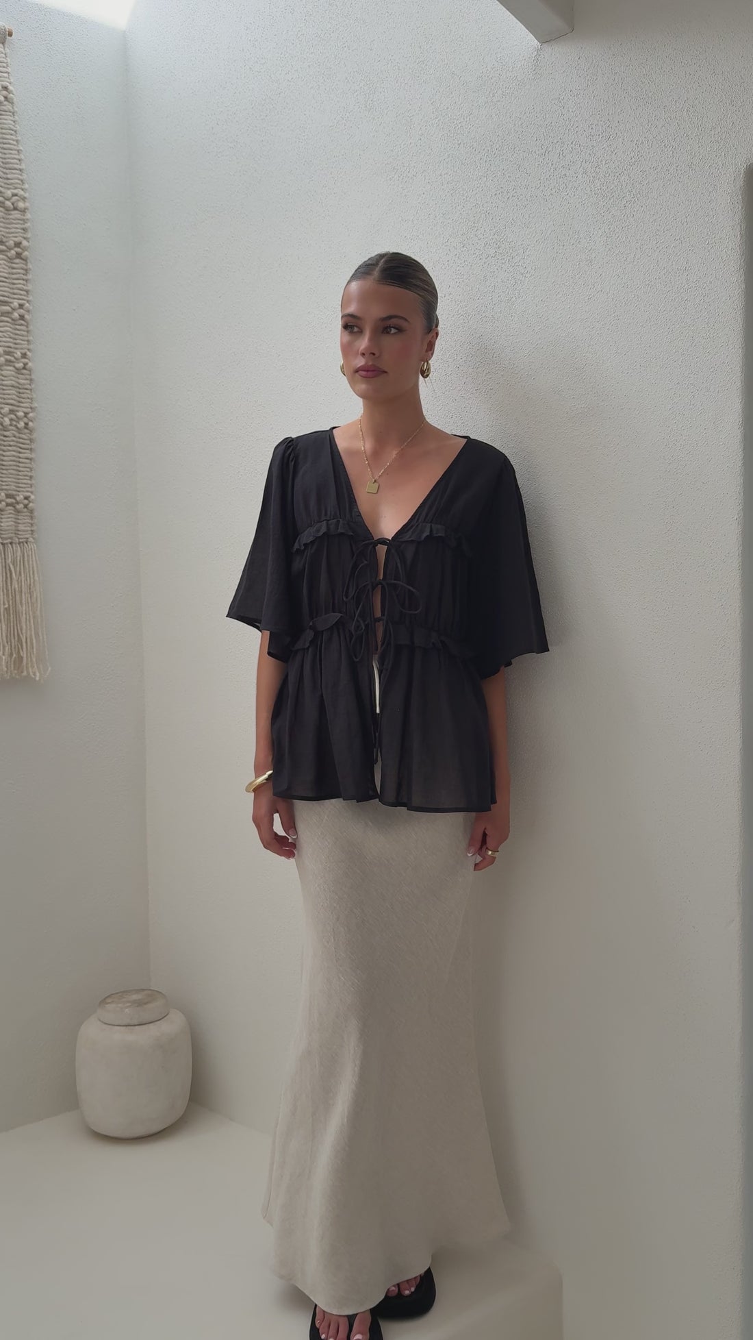 Raya Top - Black - Billy J