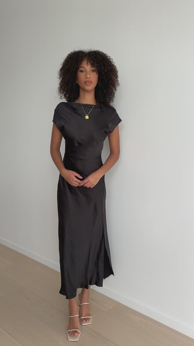 Load and play video in Gallery viewer, Ivana Midi Dress - Black - Billy J
