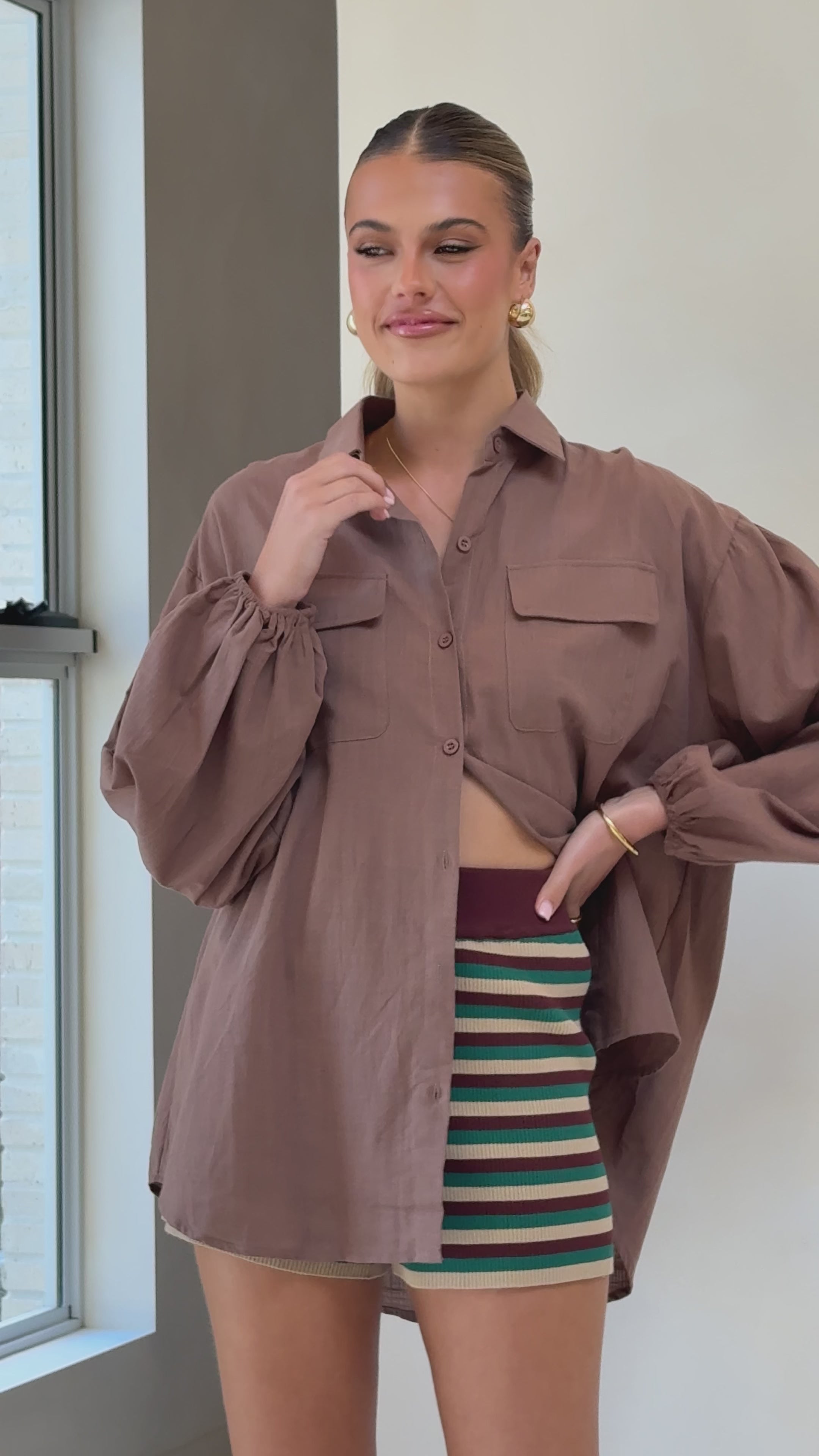 Load video: Bianca Knit Ribbed Shorts - Green Stripe - Billy J