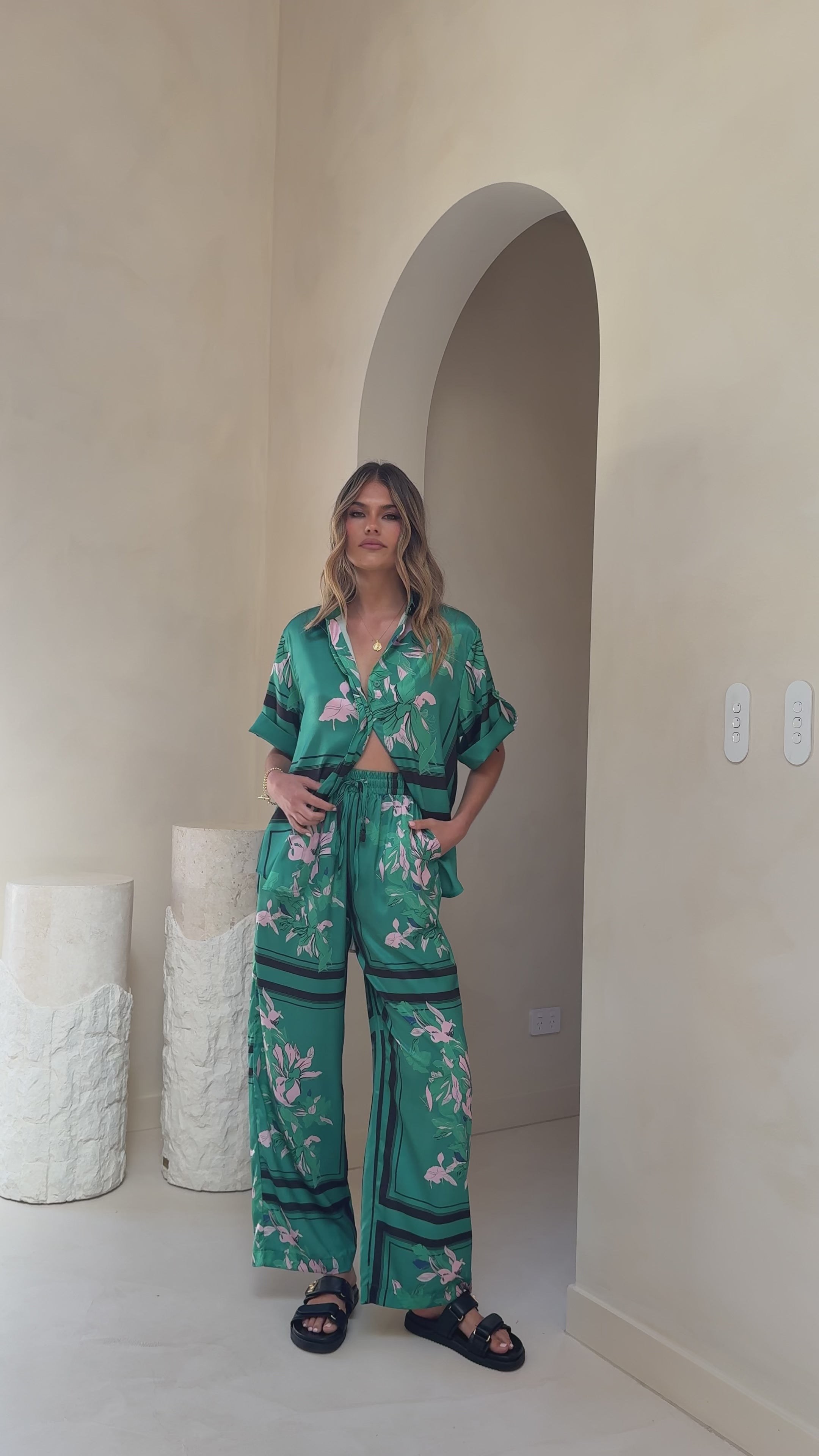 Load video: Vallerie Button Up Shirt - Green/Pink Print - Billy J