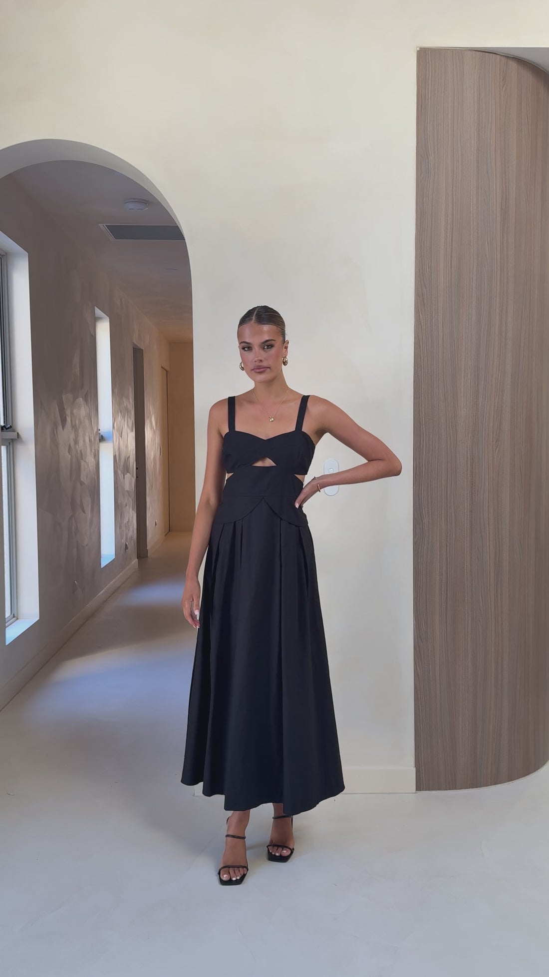 Harleigh Midi Dress - Black - Billy J