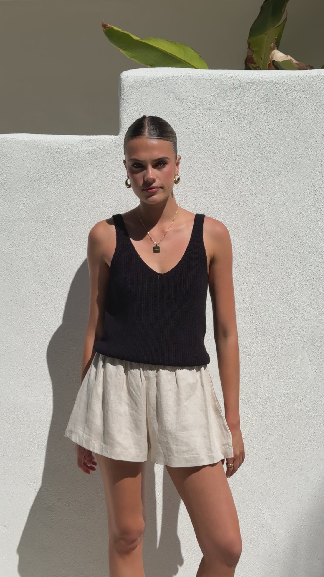 Neelia Top - Black - Billy J