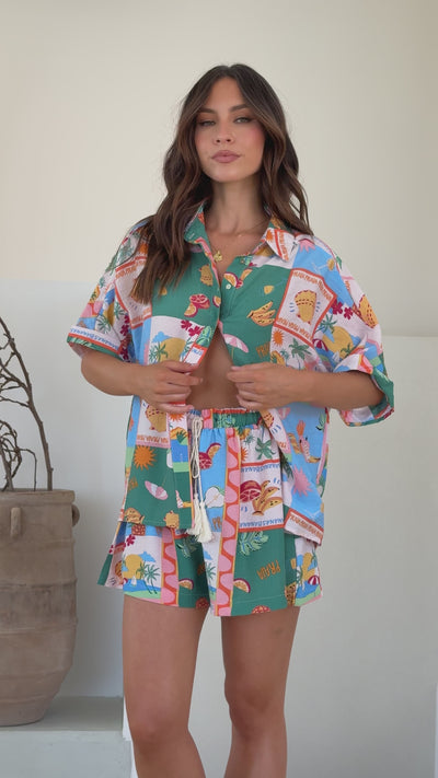 Load and play video in Gallery viewer, Mila Shirt - Praia Print - Billy J
