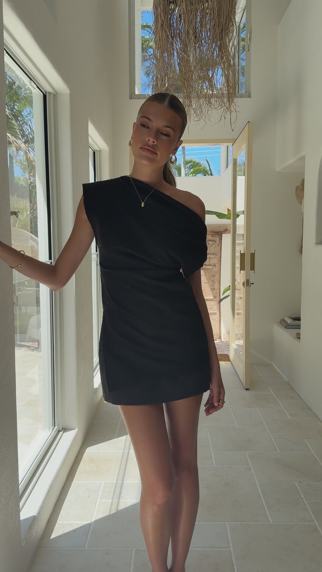 Freya Off The Shoulder Top - Black - Billy J