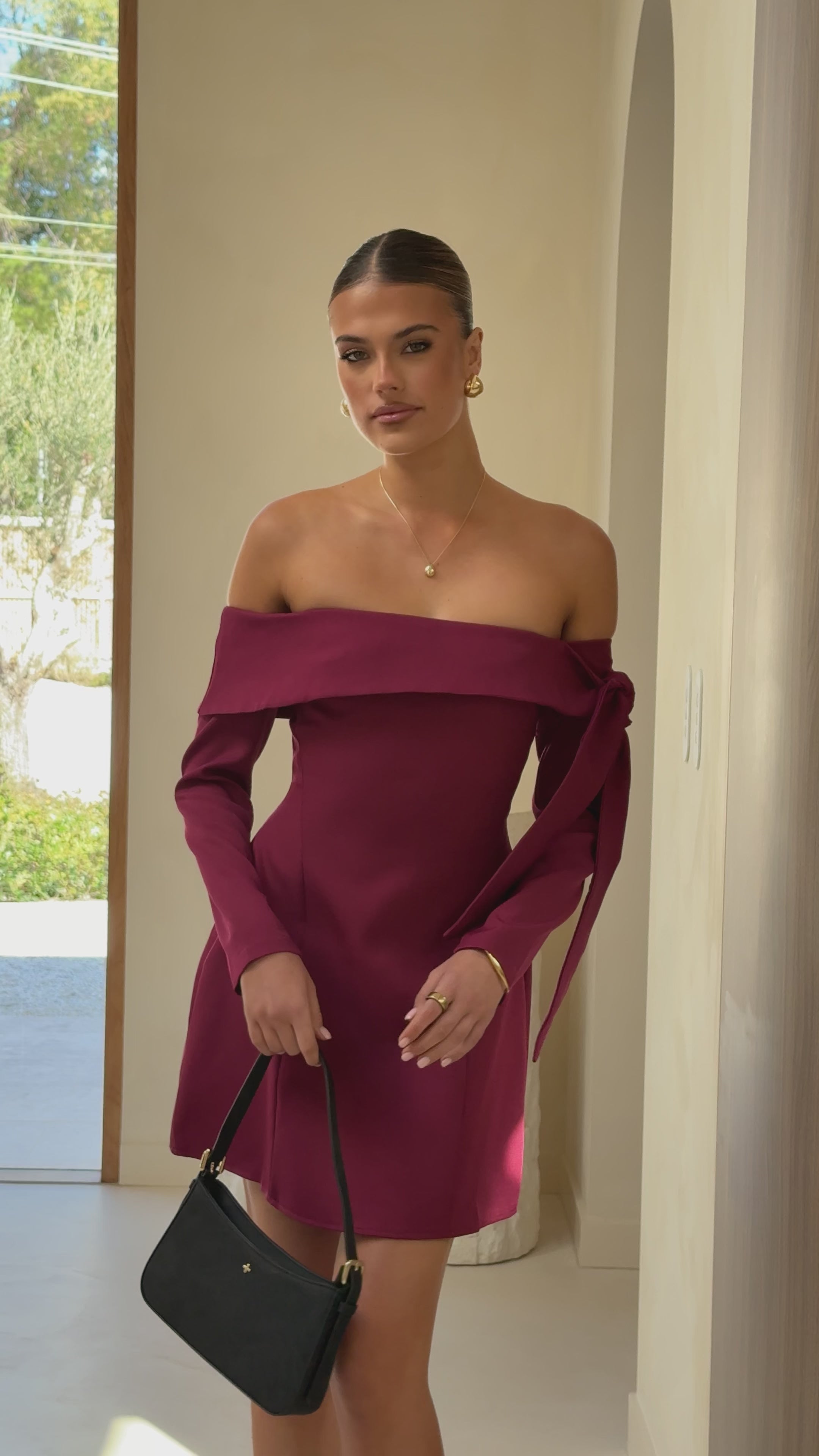 Load video: Halen Long Sleeve Mini Dress - Wine - Billy J