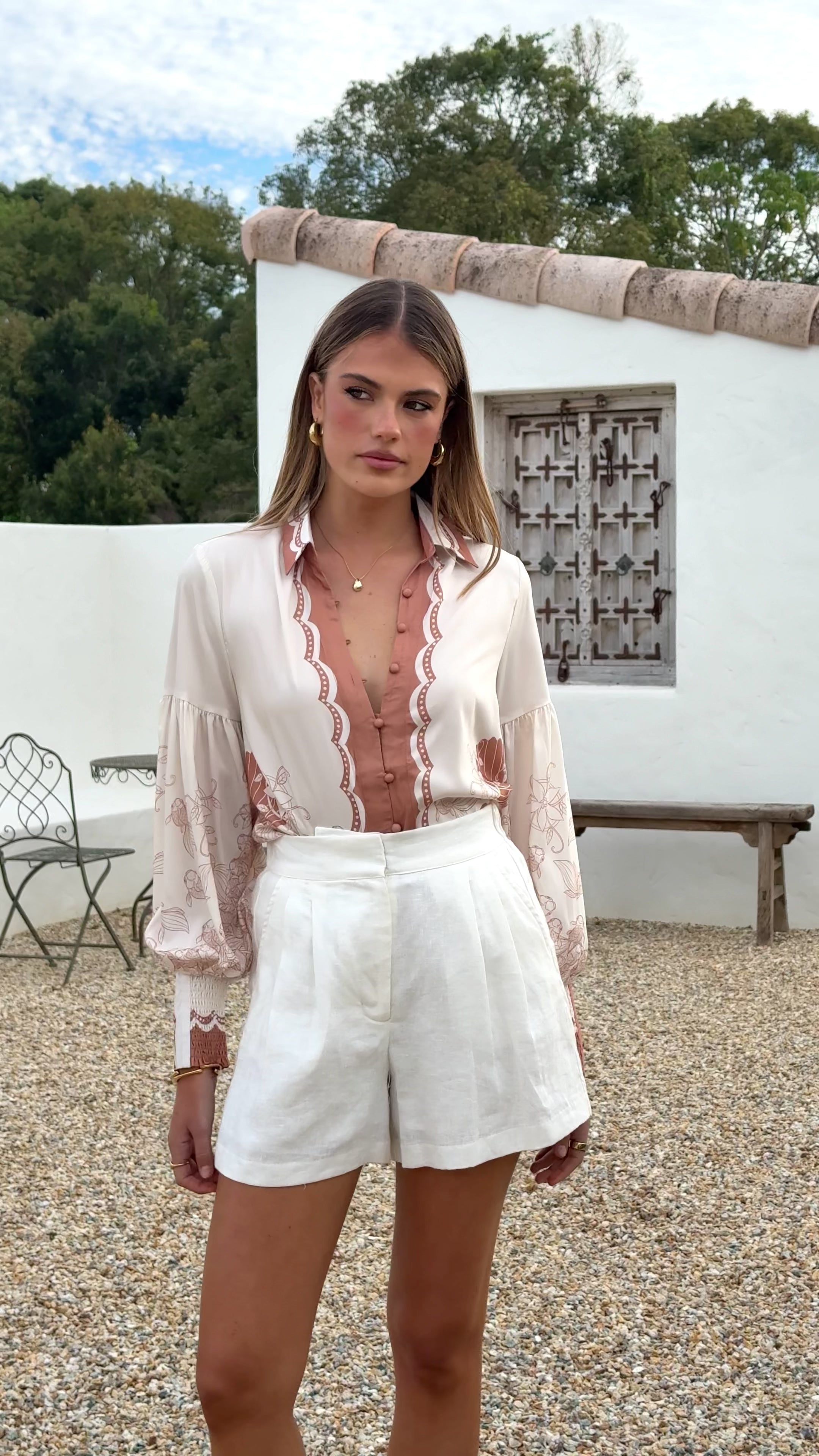 Load video: Dakota Long Sleeve Blouse - Siena - Billy J