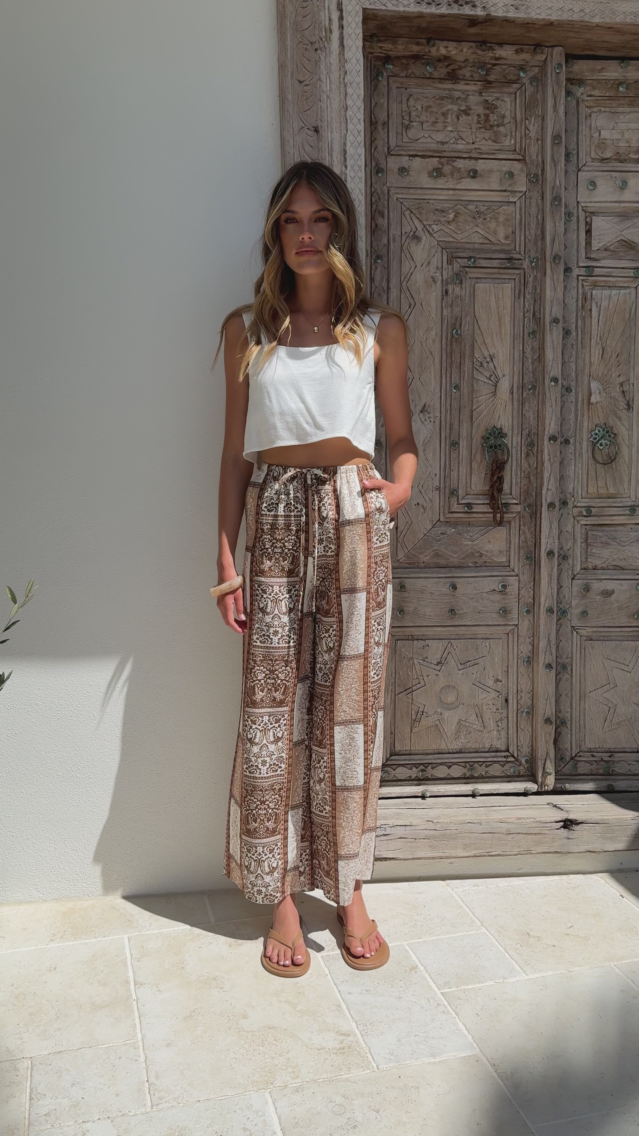 Load video: Latisha Pants - Brown / Beige Print - Billy J