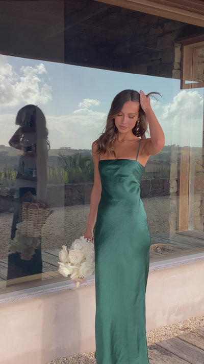 Load and play video in Gallery viewer, Keira Maxi Dress - Emerald - Billy J
