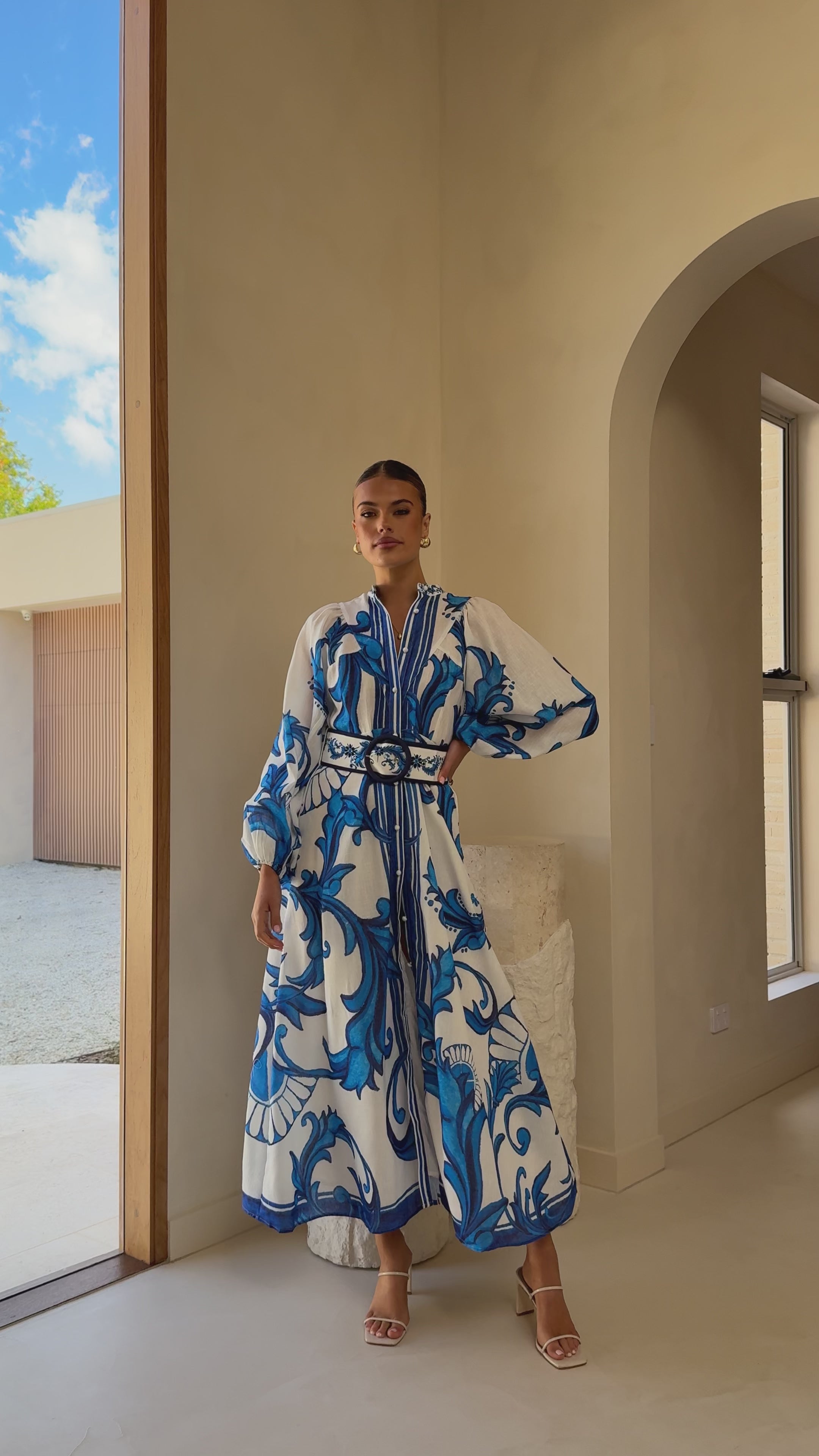 Load video: Carmal Long Sleeve Maxi Dress - Paradise - Billy J