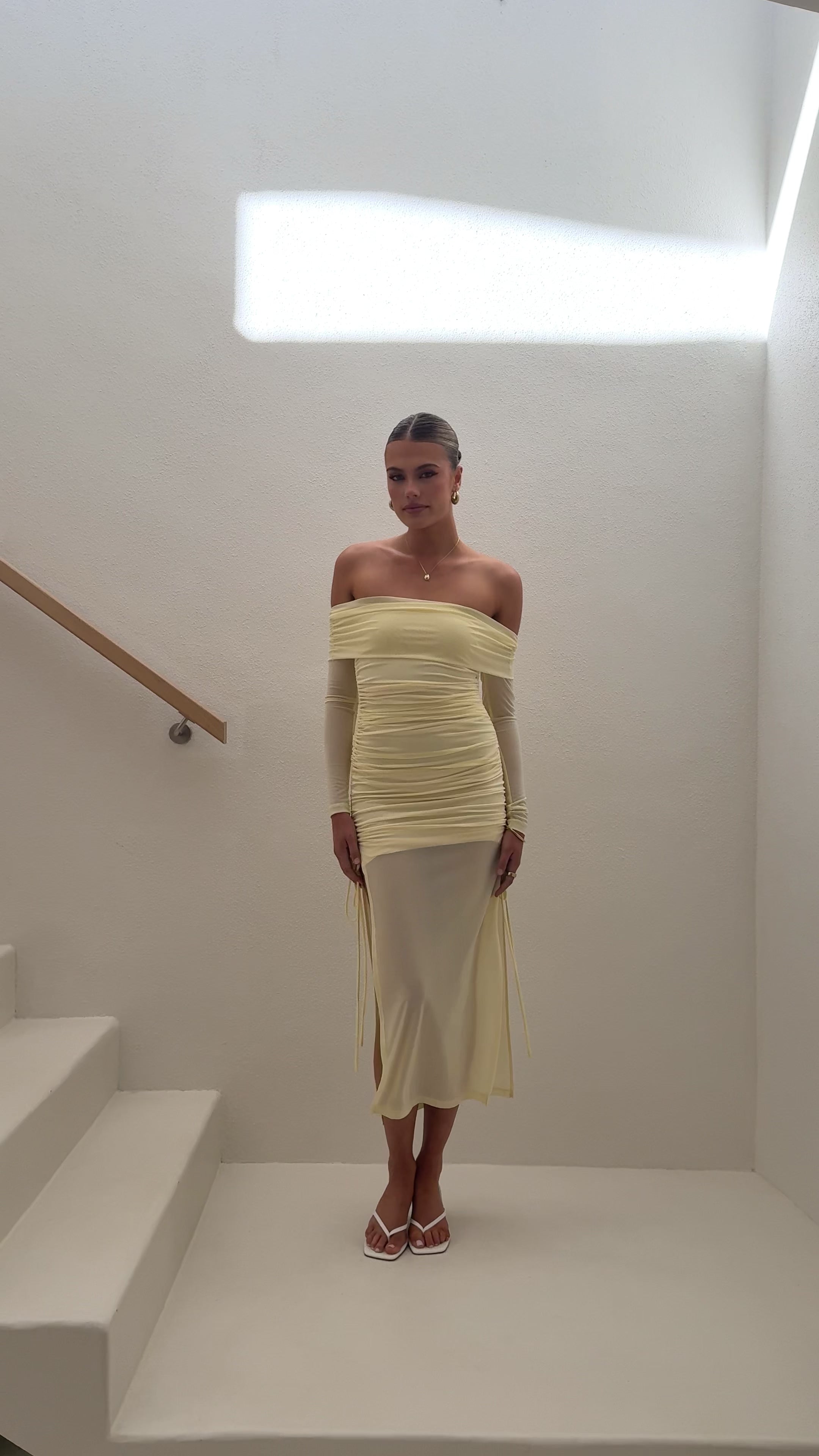 Load video: Isadora Off Shoulder Maxi Dress - Yellow - Billy J