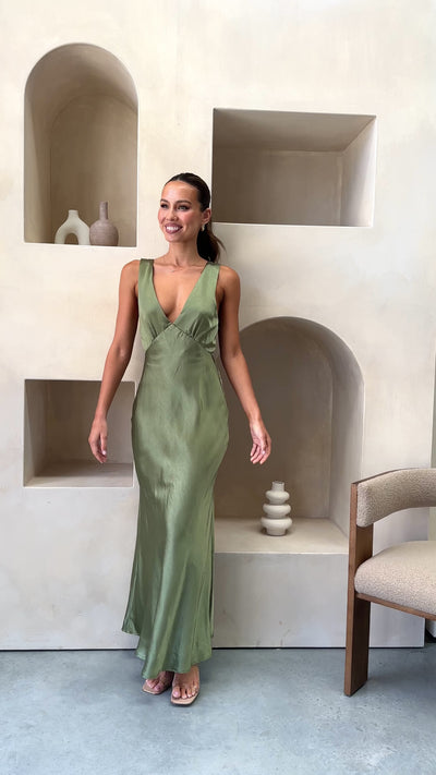 Load and play video in Gallery viewer, Sofia Maxi Dress - Olive - Billy J
