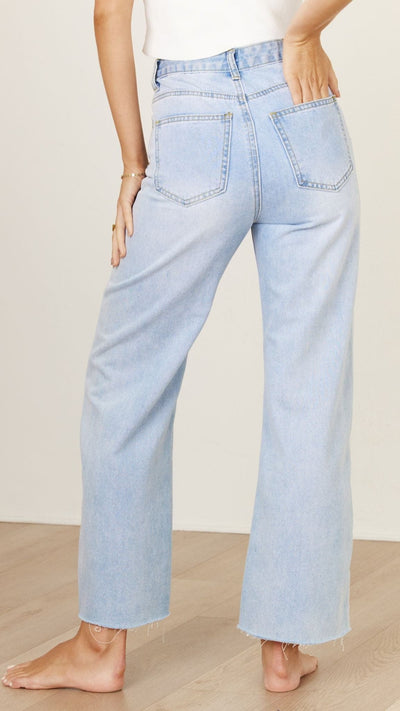 Load image into Gallery viewer, Jaykowa Jeans - Light Wash - Billy J
