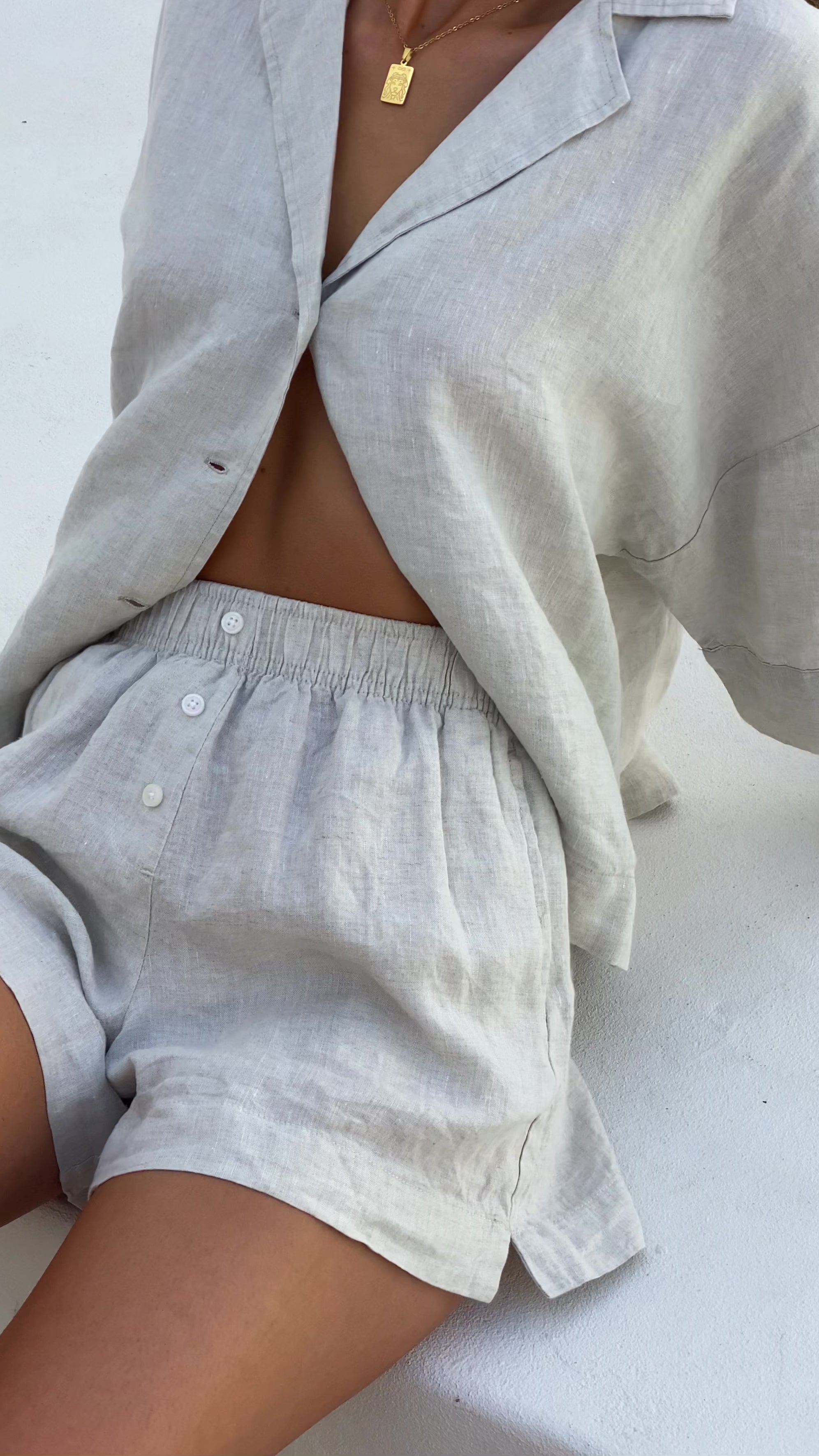 Load video: Linen Lounge Short - Natural - Billy J