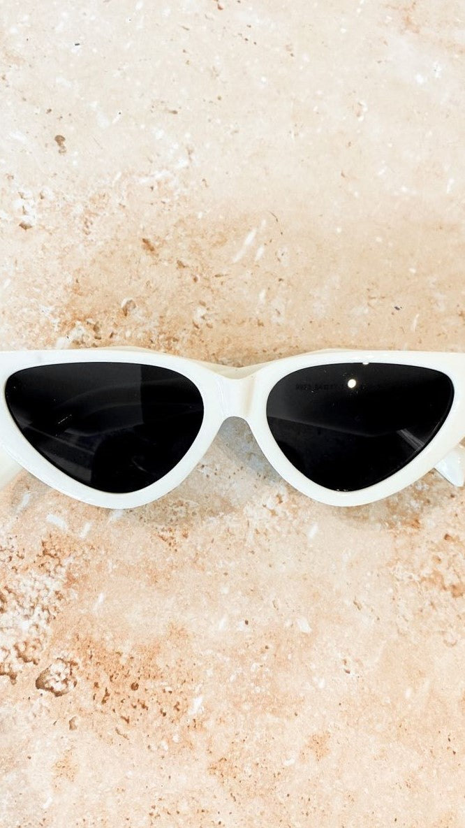 Carla Sunglasses - White - Billy J