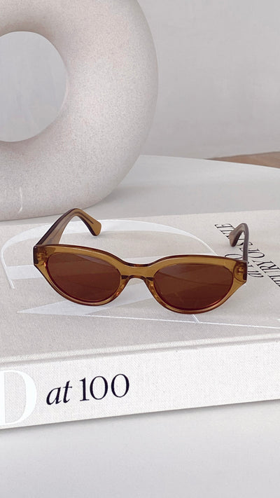 Load image into Gallery viewer, Ochre Lane Lena Sunglasses - Clay - Billy J
