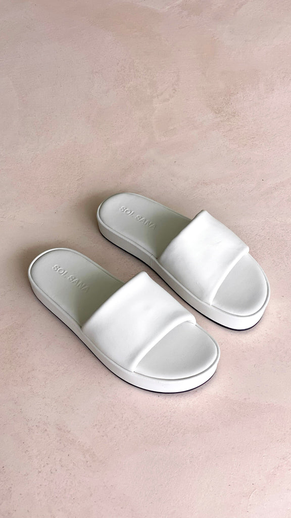 Sol Sana Kikah Flatform - White - Billy J