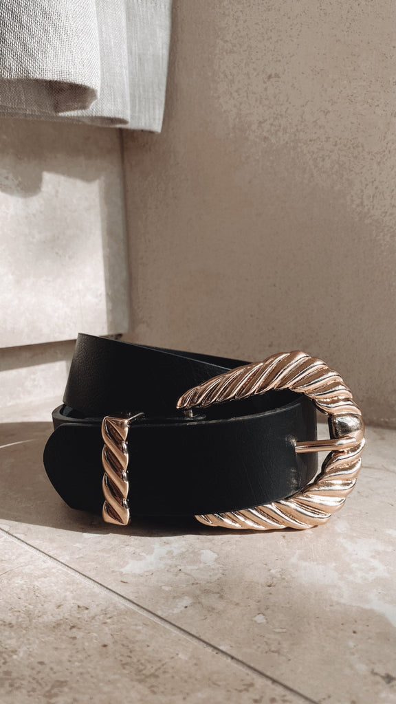 Amelie Twist Buckle Belt - Black/Gold - Billy J