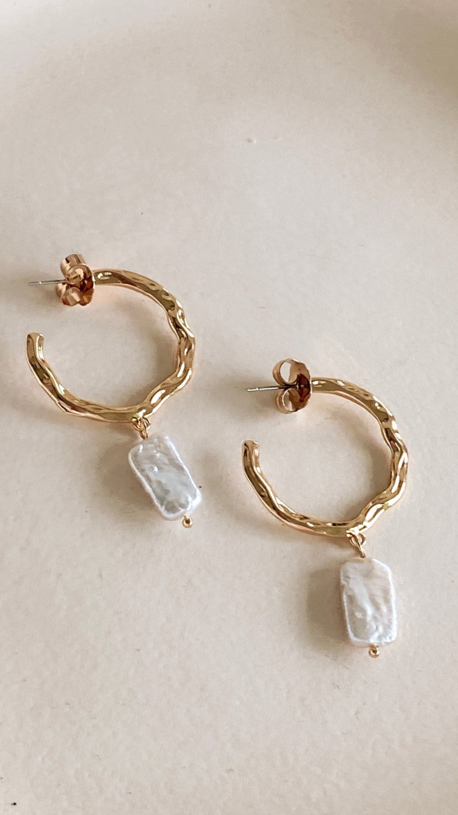 Beaten Metal Pearl Drop Hoops - Gold/Cream - Billy J