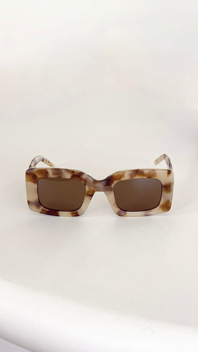 Load image into Gallery viewer, Ochre Lane Belle Sunglasses - Blonde Tort - Billy J
