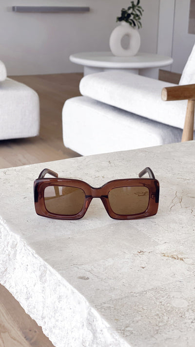 Load image into Gallery viewer, Ochre Lane Belle Sunglasses - Cocoa - Billy J
