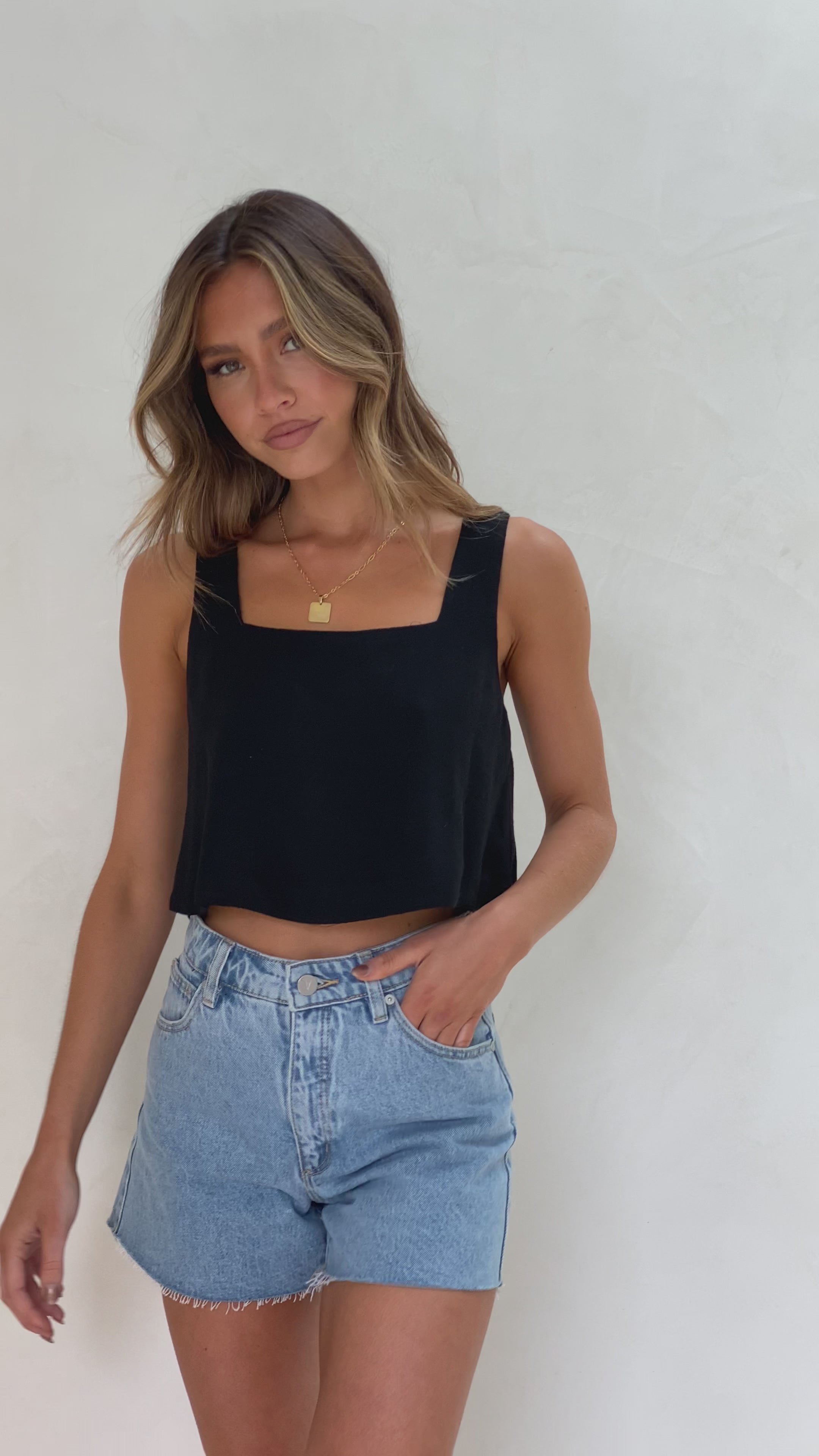 Orabella Crop Top - Black - Billy J